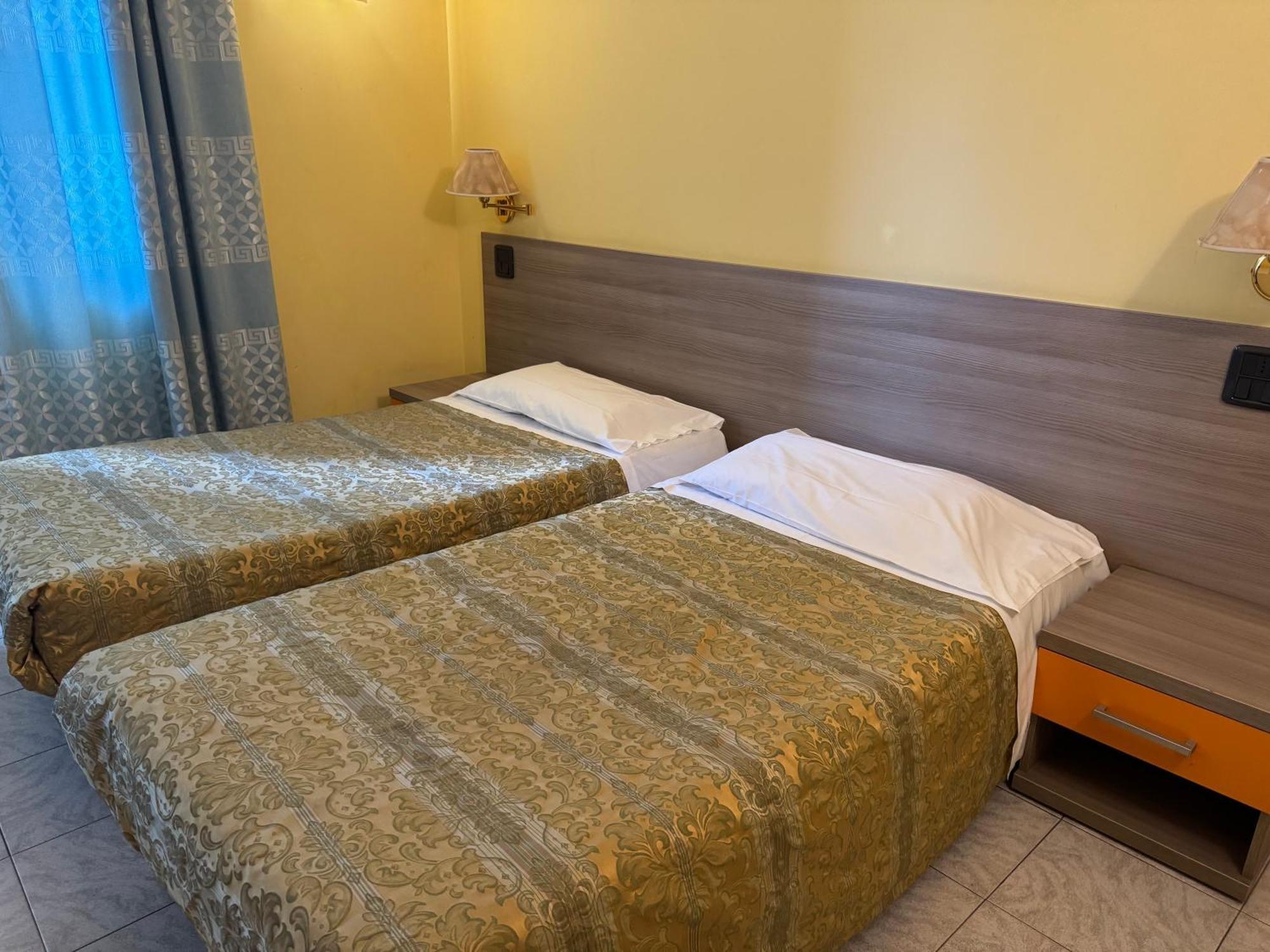Hotel Valganna Milan Ruang foto